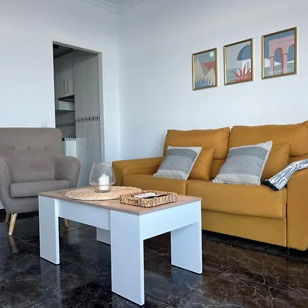 Διαμέρισμα Rent4 Malaga La Torre De La Roca *