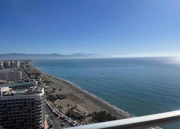 Rent4 Malaga La Torre De La Roca * 托雷莫利诺斯