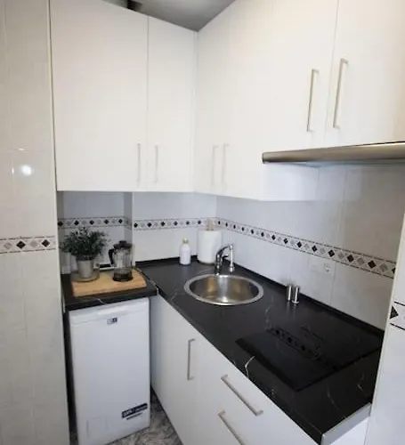 Rent4 Malaga La Torre De La Roca 公寓