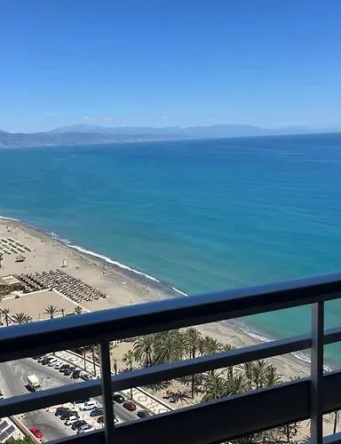 Rent4 Malaga La Torre De La Roca 托雷莫利诺斯