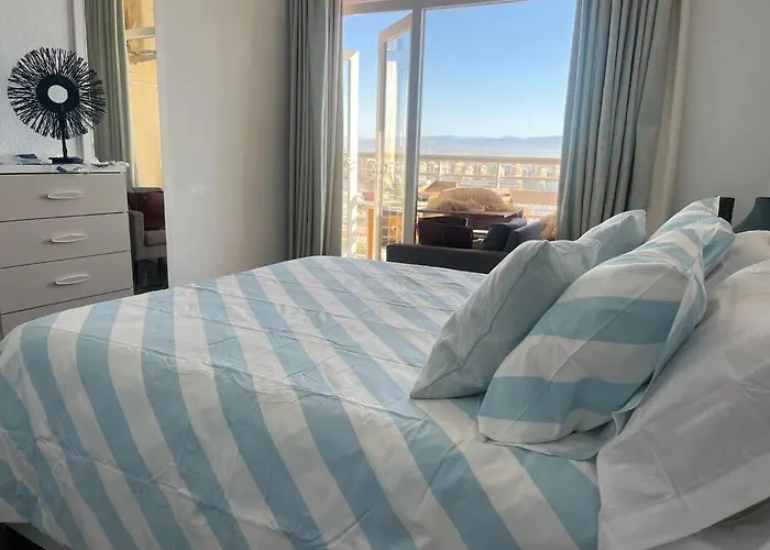 Rent4 Malaga La Torre De La Roca