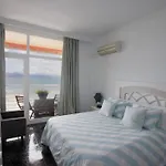 Апартаменты Rent4 Malaga La Torre De La Roca *