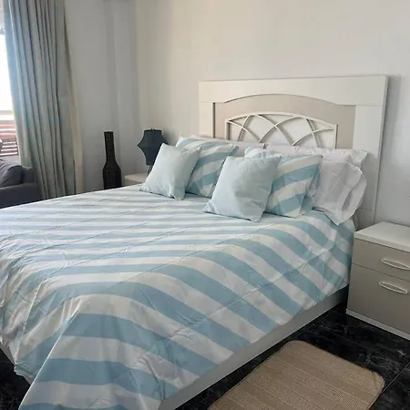 Rent4 Malaga La Torre De La Roca Torremolinos