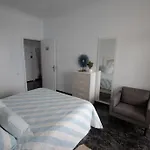 Rent4 Malaga La Torre De La Roca Apartment