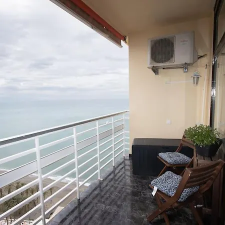Rent4 Malaga La Torre De La Roca * トレモリノス